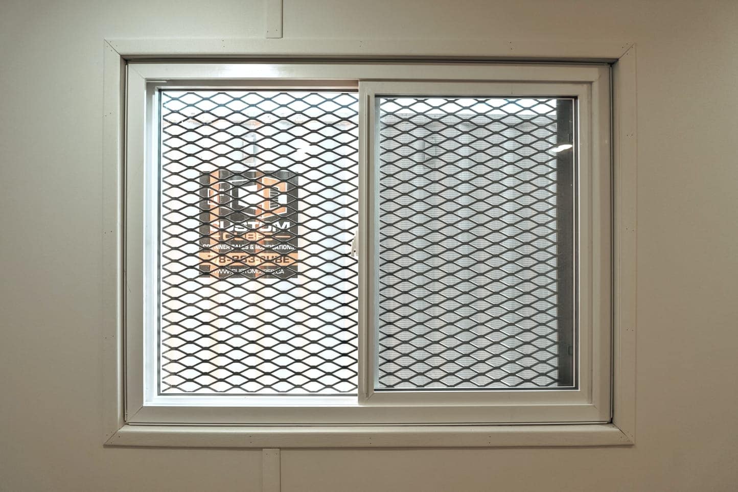 20&rsquo; Office CUBE &ndash; Vinyl Drywall Finished - Container Holdings Pty Ltd