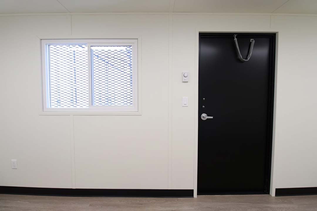 20&rsquo; Office CUBE &ndash; Vinyl Drywall Finished - Container Holdings Pty Ltd