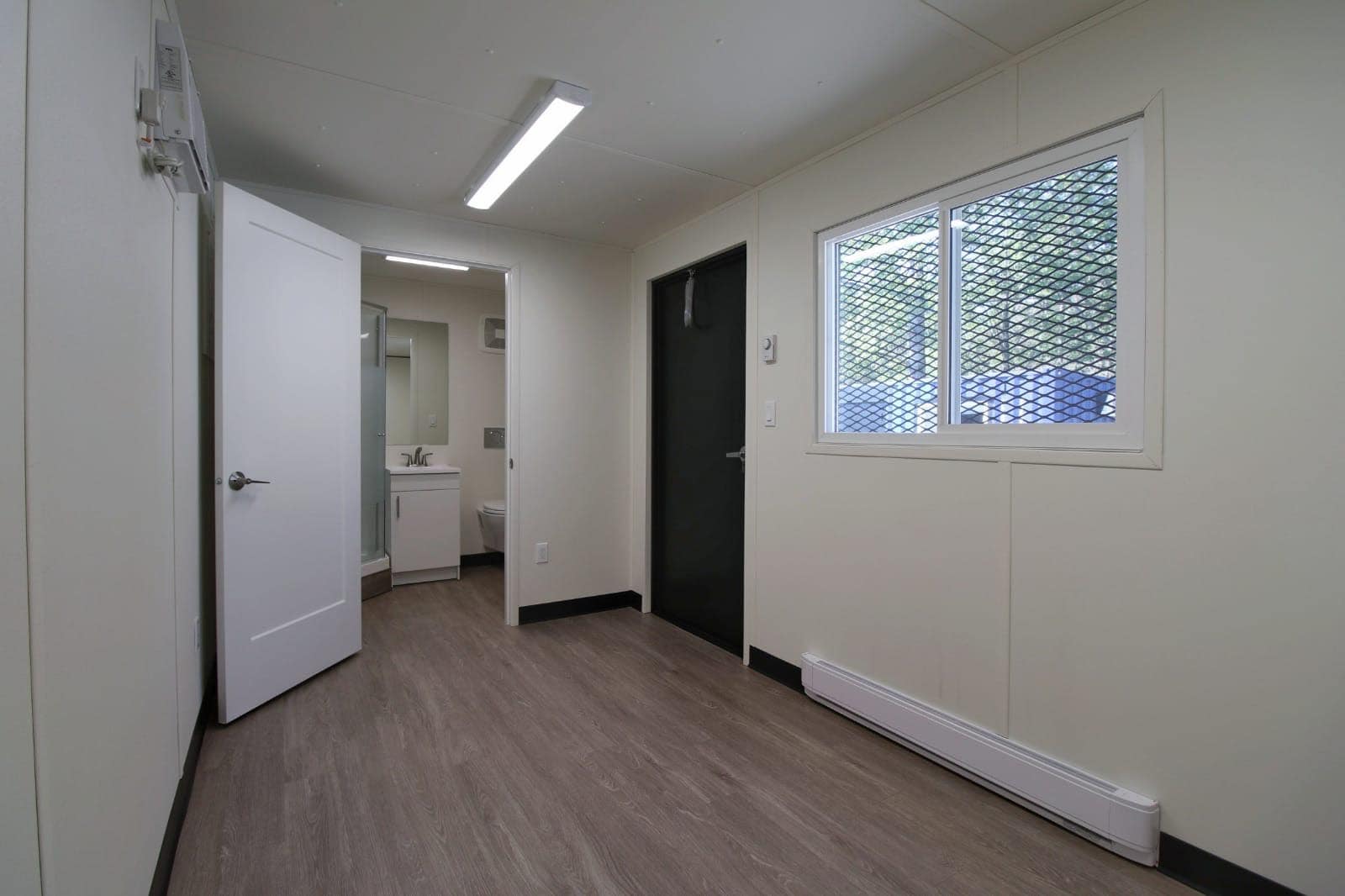 20&prime; Site office + Washroom - Container Holdings Pty Ltd