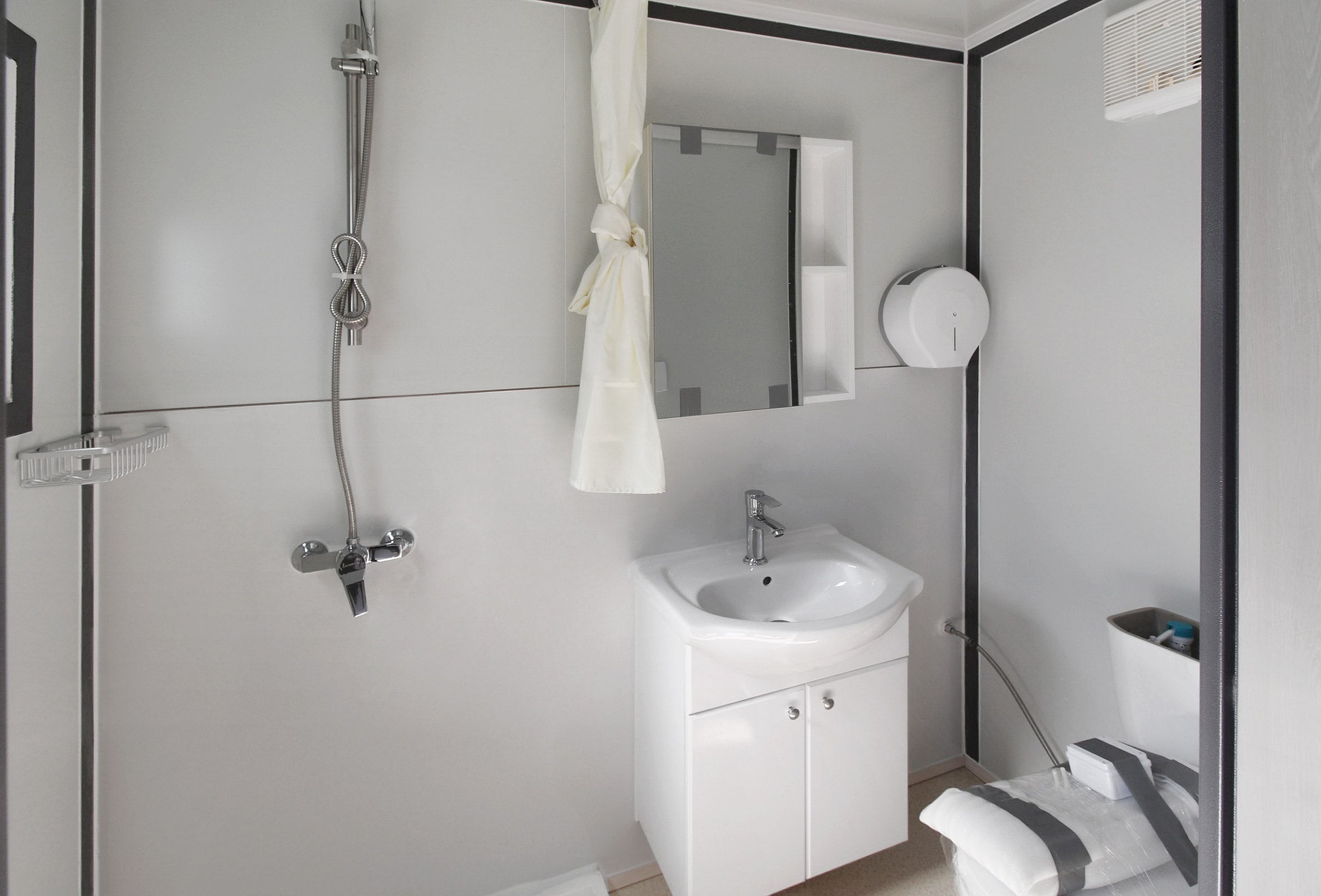 M&B | Modular Housing Pod - Container Holdings Pty Ltd