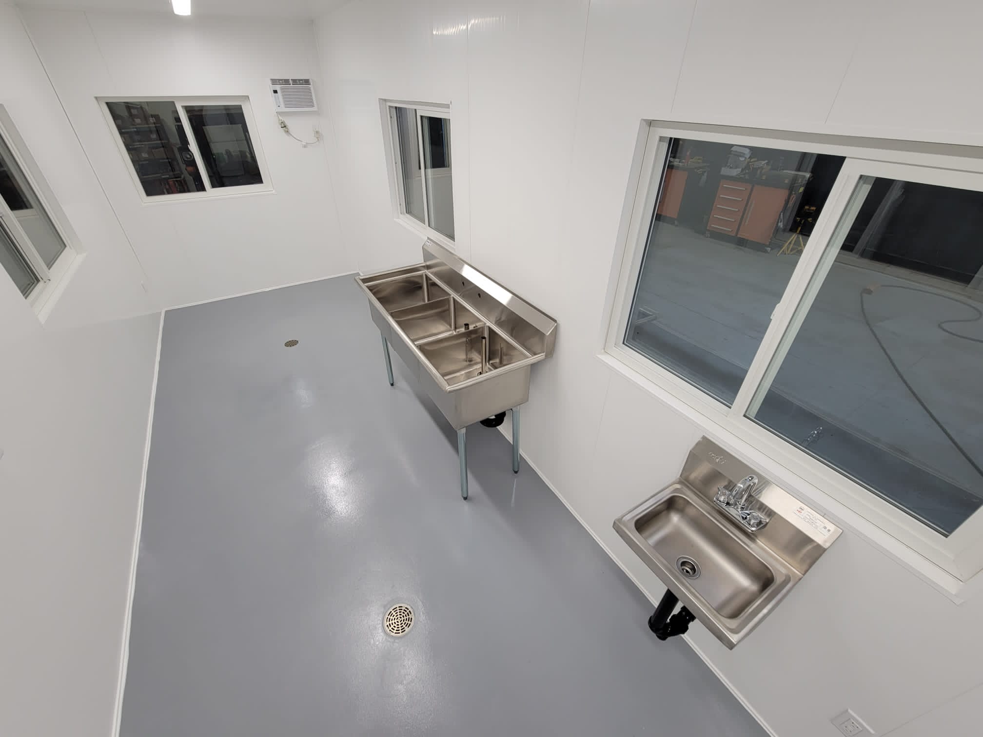 Food Processing Unit With Walk in Cooler - Container Holdings Pty Ltd