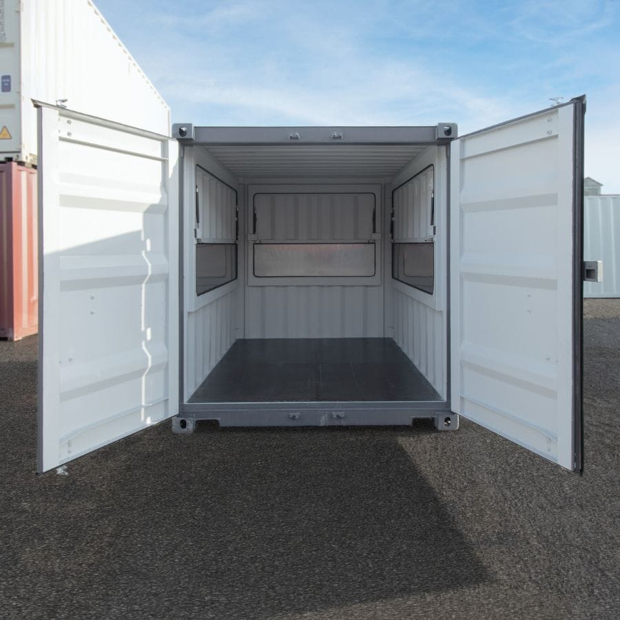 9&prime; &ldquo;CAF&Eacute; CUBE&rdquo; - Container Holdings Pty Ltd